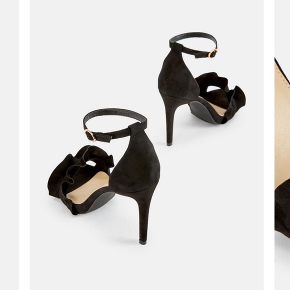 MADELEINE RUFFLE HEEL - Picture 5 of 6